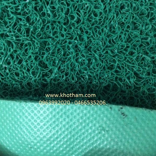 thảm nhựa rối xanh là chùi chân văn phòng